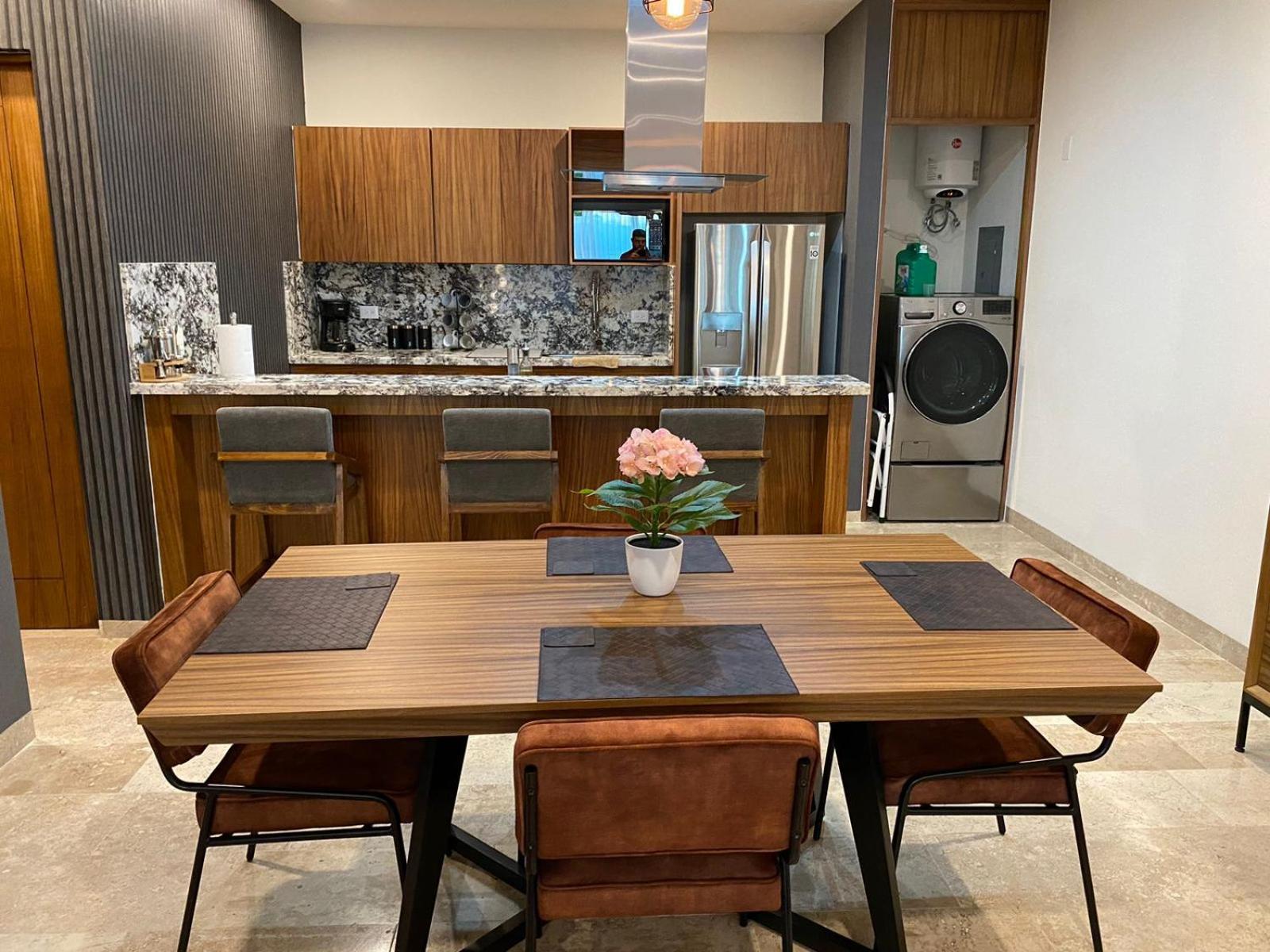 Luxury 2 Bedroom Apt 3 Min Away From The Boardwalk/Malecon La Paz Eksteriør bilde